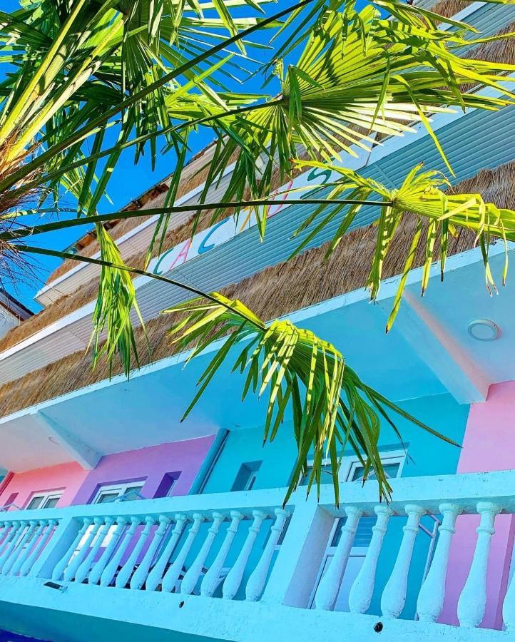 Casa Barbie Costinesti Hostel Εξωτερικό φωτογραφία