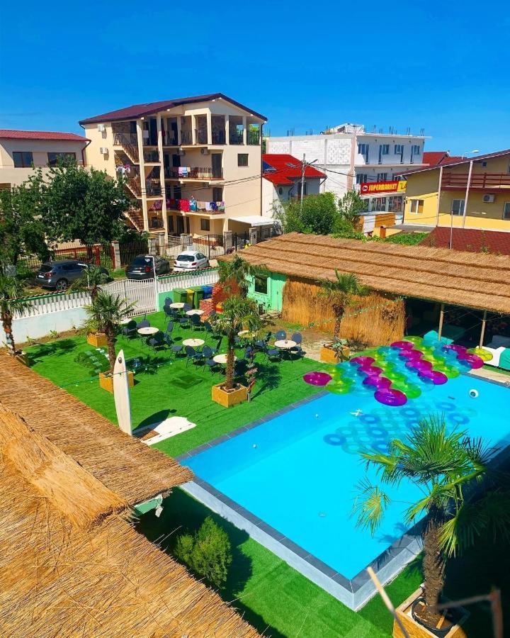 Casa Barbie Costinesti Hostel Εξωτερικό φωτογραφία
