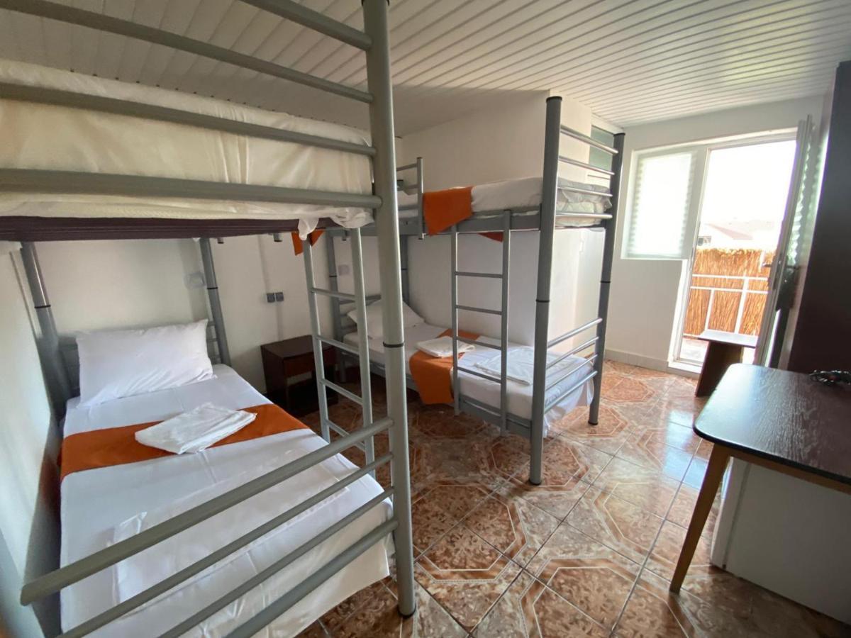 Casa Barbie Costinesti Hostel Εξωτερικό φωτογραφία