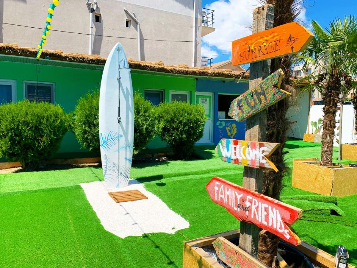 Casa Barbie Costinesti Hostel Εξωτερικό φωτογραφία