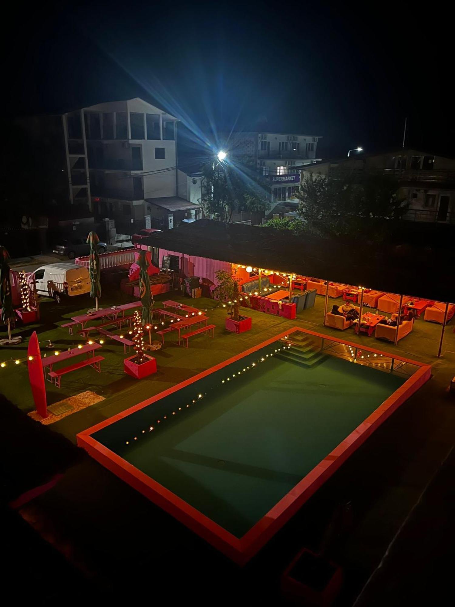 Casa Barbie Costinesti Hostel Εξωτερικό φωτογραφία