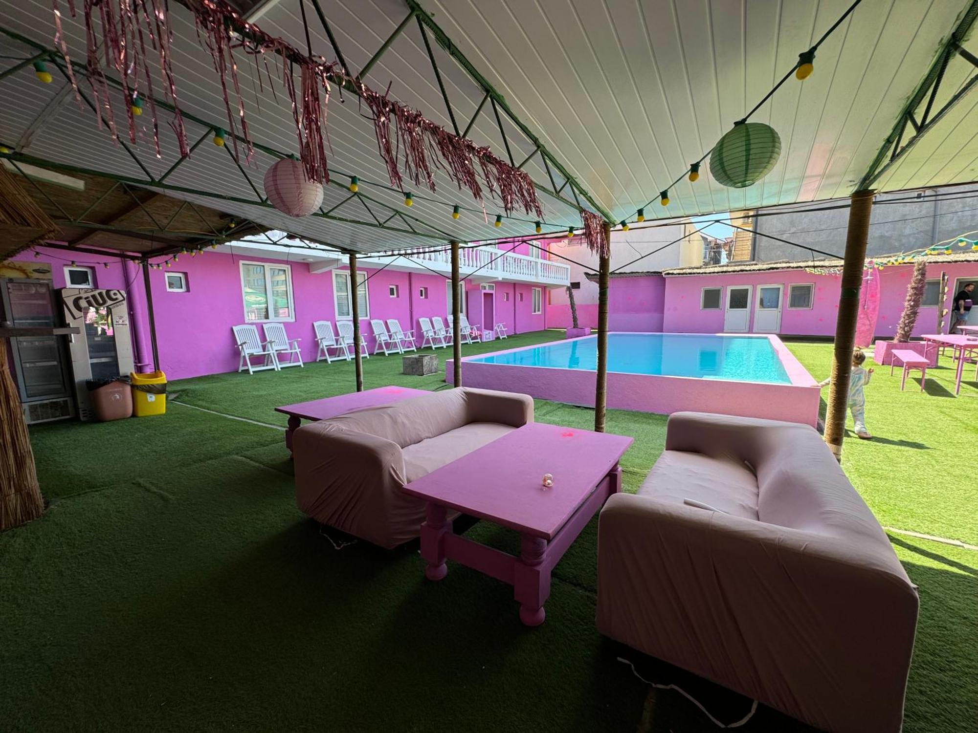 Casa Barbie Costinesti Hostel Εξωτερικό φωτογραφία