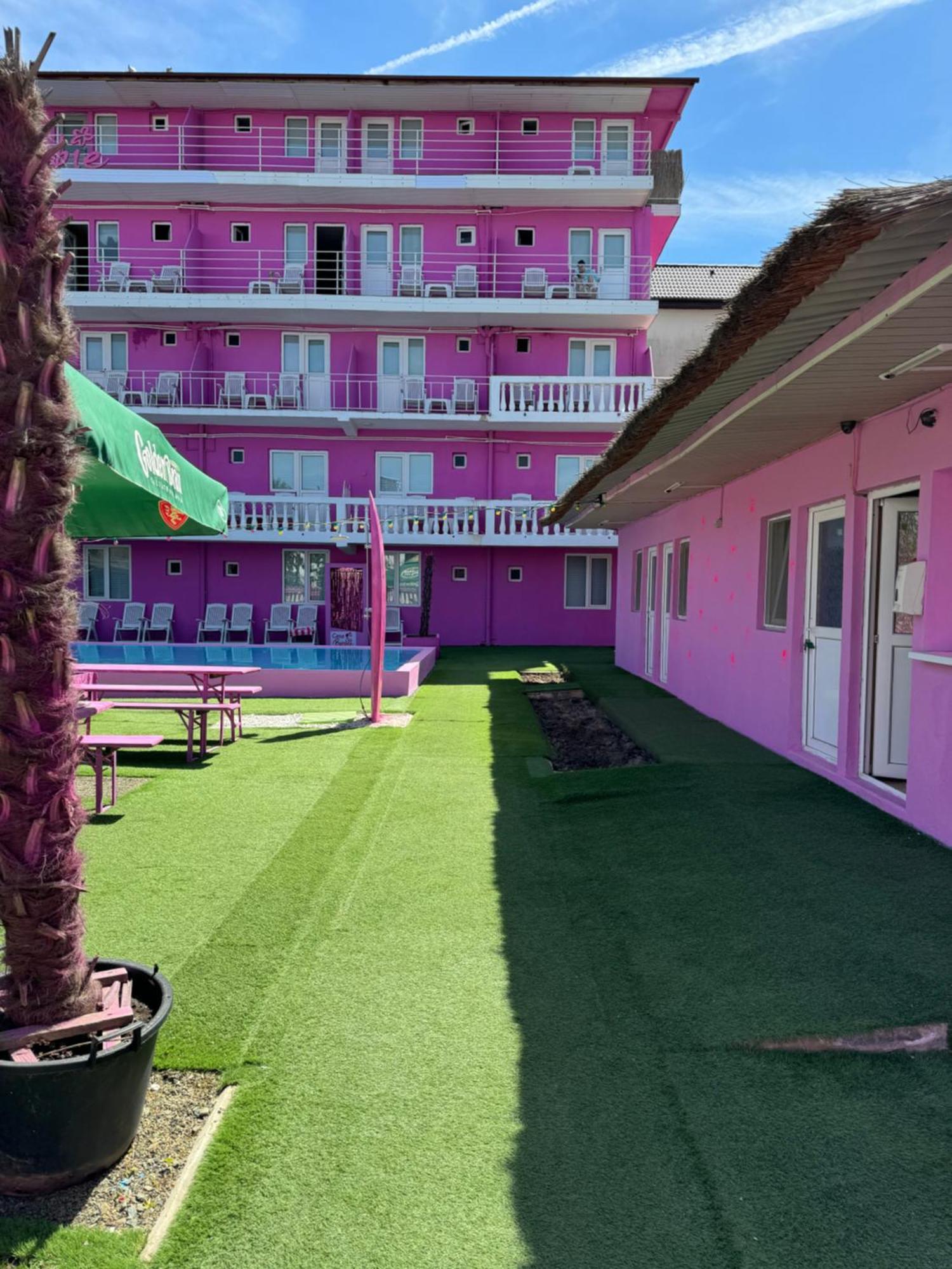 Casa Barbie Costinesti Hostel Εξωτερικό φωτογραφία